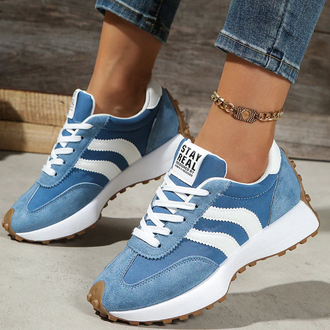 Dames Retro Runner Sneakers – Gestreepte Veterschoenen met Lage Schacht